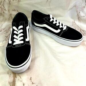 GIRLS' VANS LITTLE KID & BIG KID WARD PLATFORM SNEAKERS Size 3